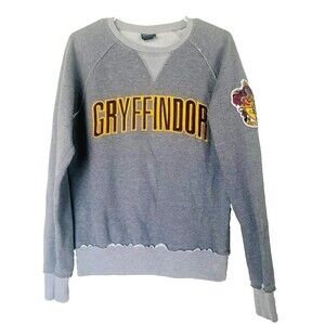 HARRY POTTER Gryffindor Sweatshirt Women Small Wizarding World Universal Studios